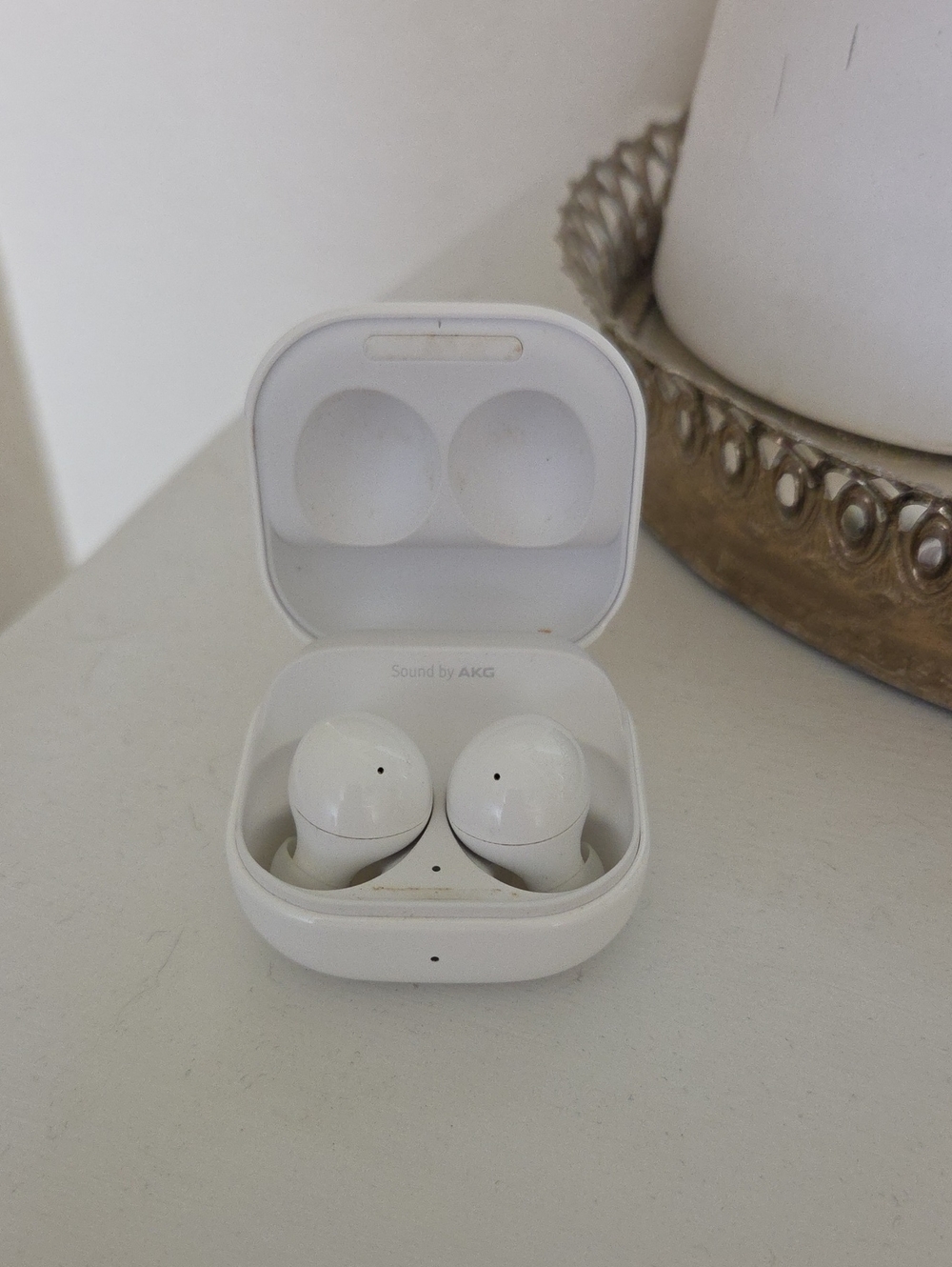 Galaxy Earbuds with Charging Case